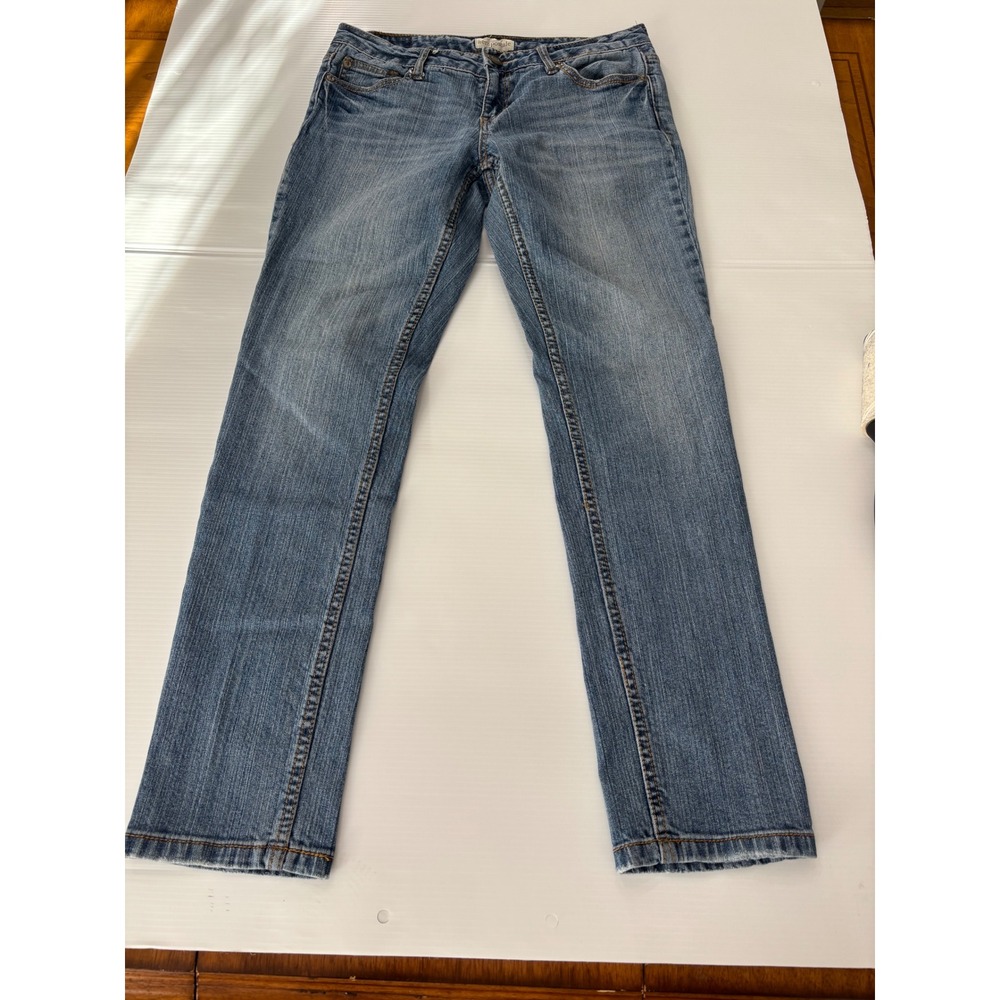 Aeropostale Bayla Skinny Jeans Womens 5/6 Short Medium Wash Denim Low Rise